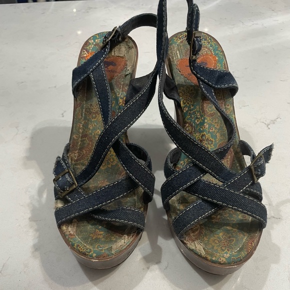 Rocket dog size 9M denim platform  heels - Picture 2 of 9